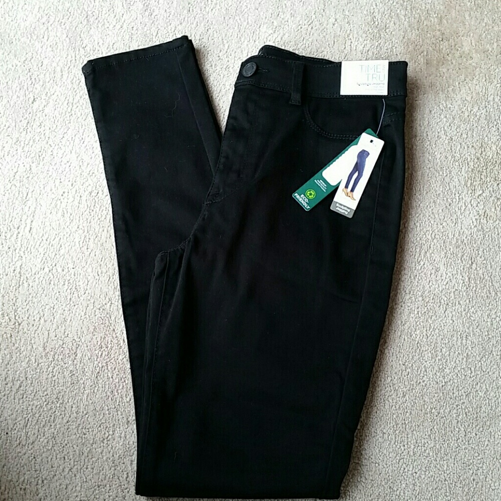 Womens Black Jeggings, High Rise, Fitted, No Fade